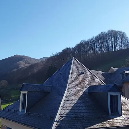 Marie De Campan - Le Vieux Village * Sainte-Marie-de-Campan