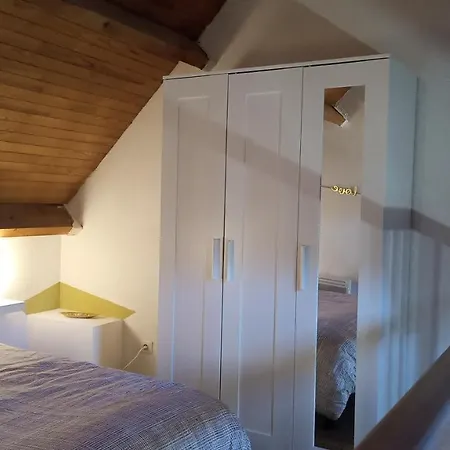 Marie De Campan - Le Vieux Village Apartment