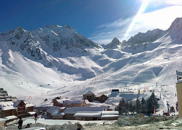 Marie De Campan - Le Vieux Village *