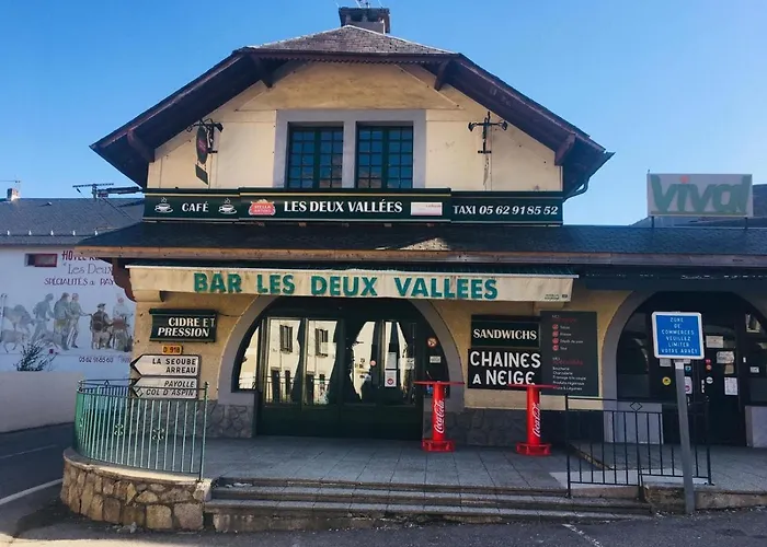 Marie De Campan - Le Vieux Village * Sainte-Marie-de-Campan