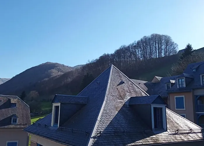 Marie De Campan - Le Vieux Village * Sainte-Marie-de-Campan